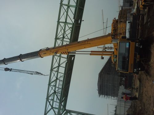 性價(jià)比最高的產(chǎn)品中心 其他工程機(jī)械 > 煙臺(tái)500噸汽車吊下線威海8噸25